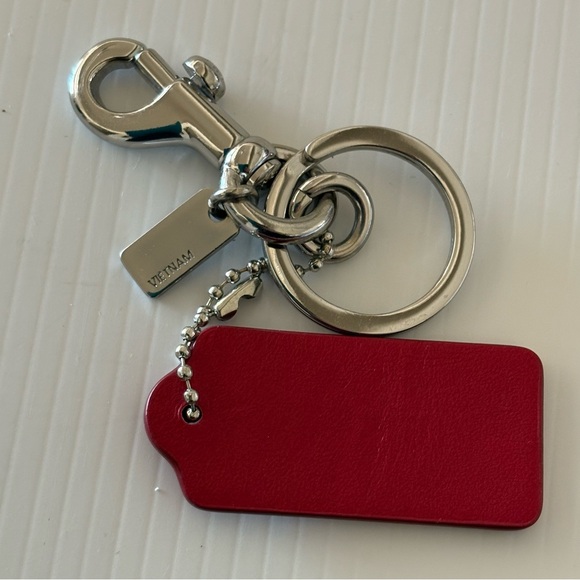 Coach Silver Toned Split Key Ring and Dog Leash Clip with Red Leather Hang Tag - Picture 2 of 16